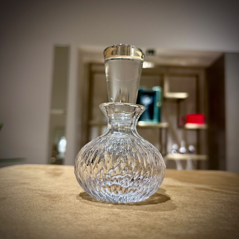 B كرة التنس