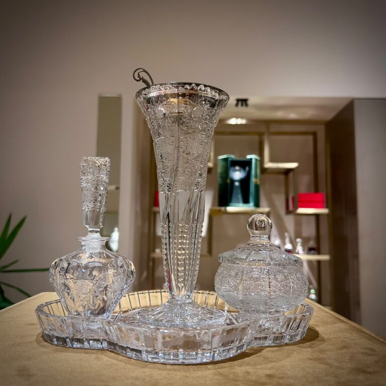 طقم الضيافة